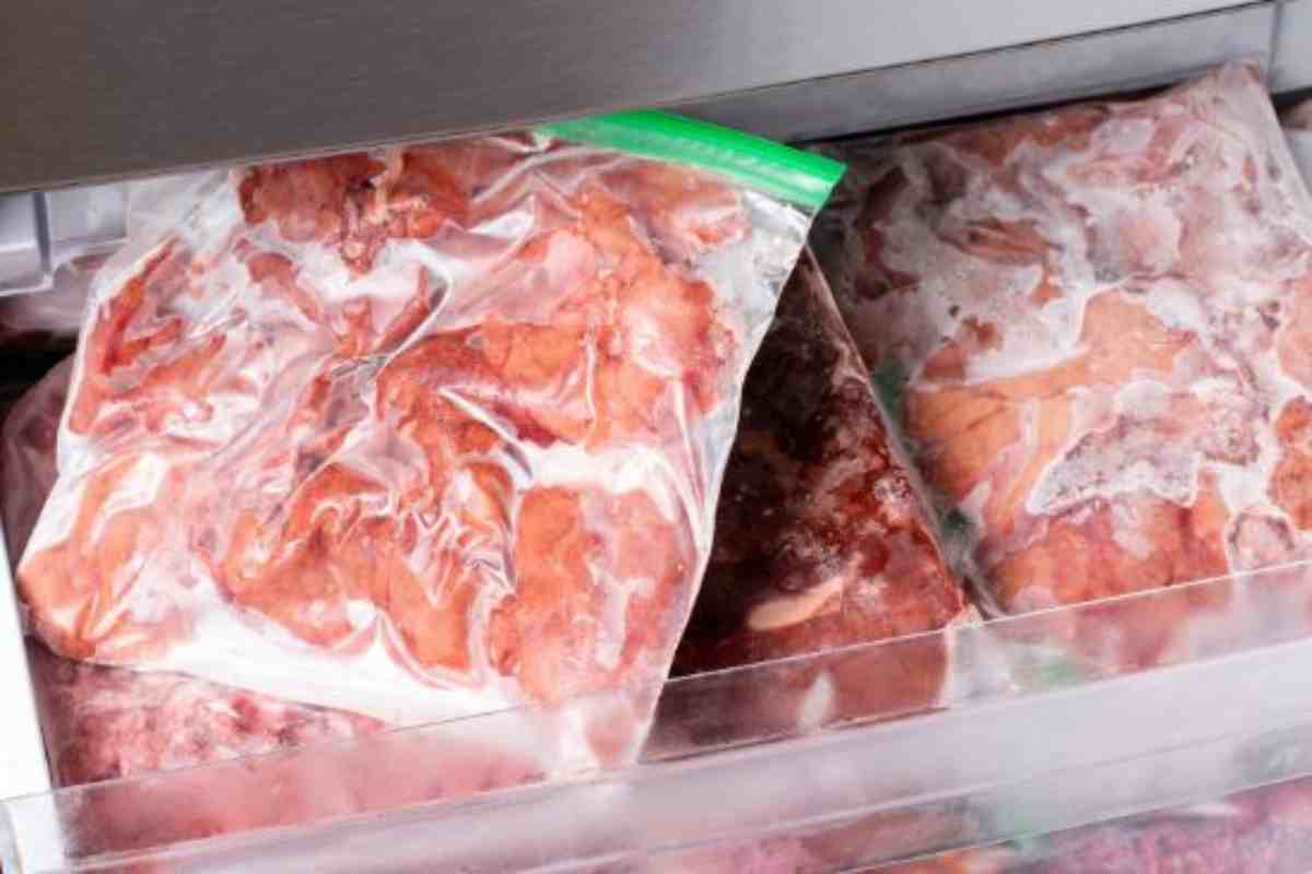 9 modi sbagliati di scongelare la carne