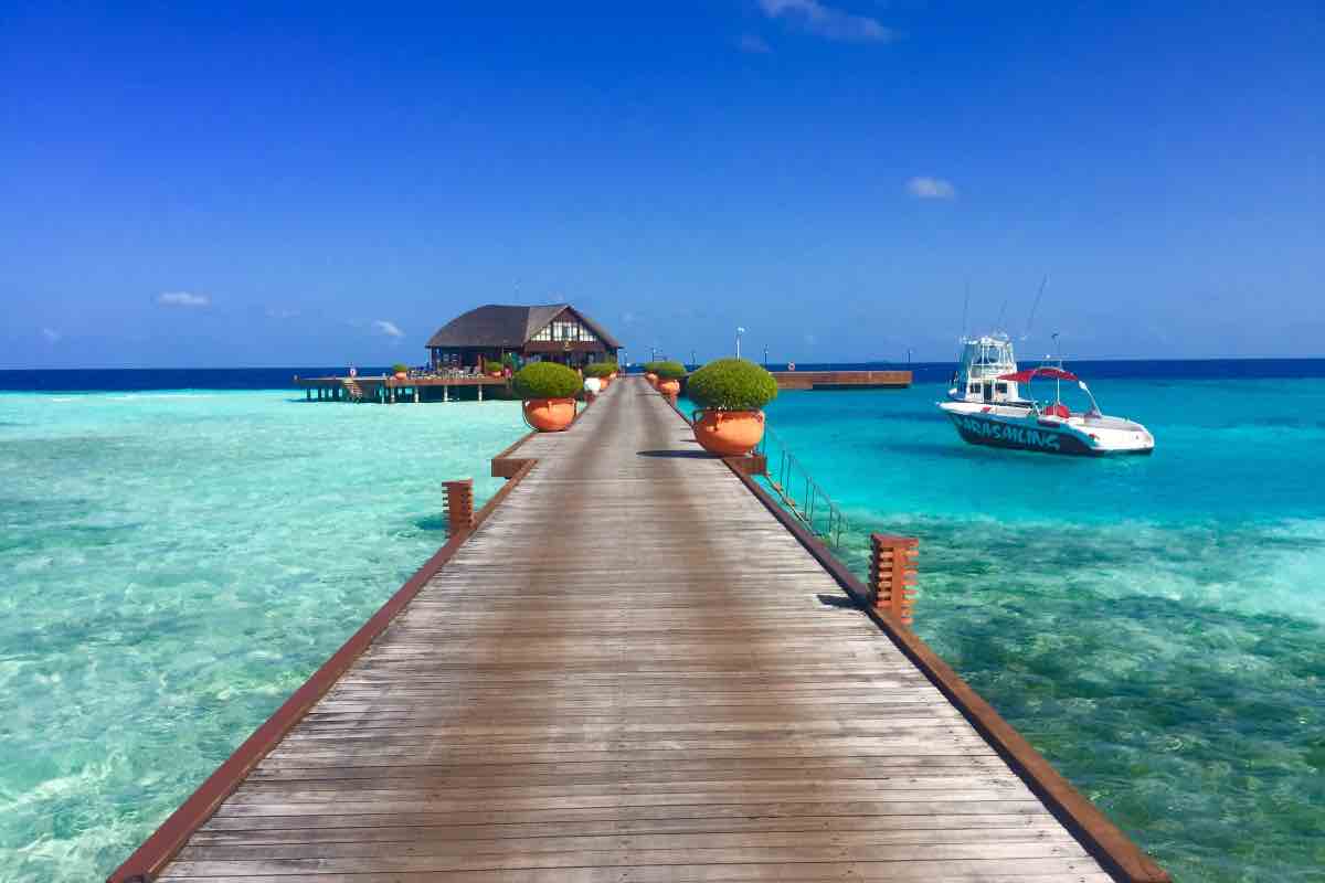 Come spendere meno di 200 euro per andare alle Maldive a gennaio 2024