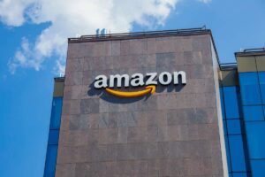 Amazon denuncia gli utenti - foto fonte nypost.com