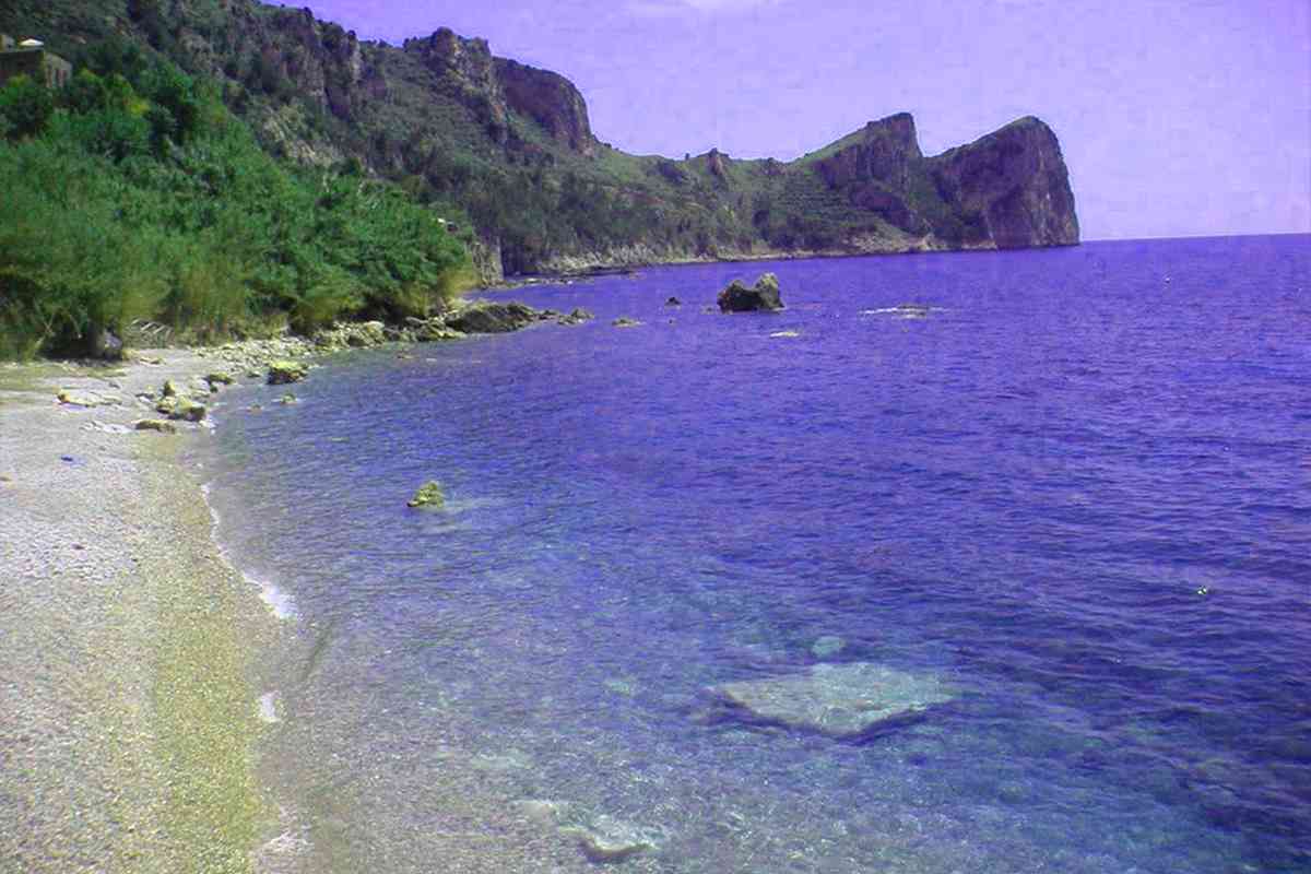 Marina di cantone